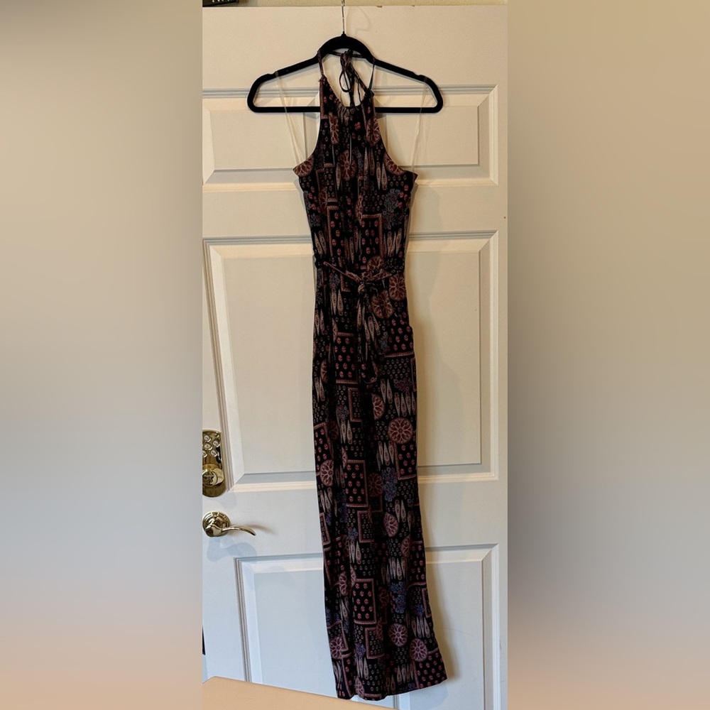 Elegant Black and Pink Patterned Romper